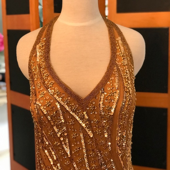Gorgeous hand beaded gown! - Picture 2 of 3